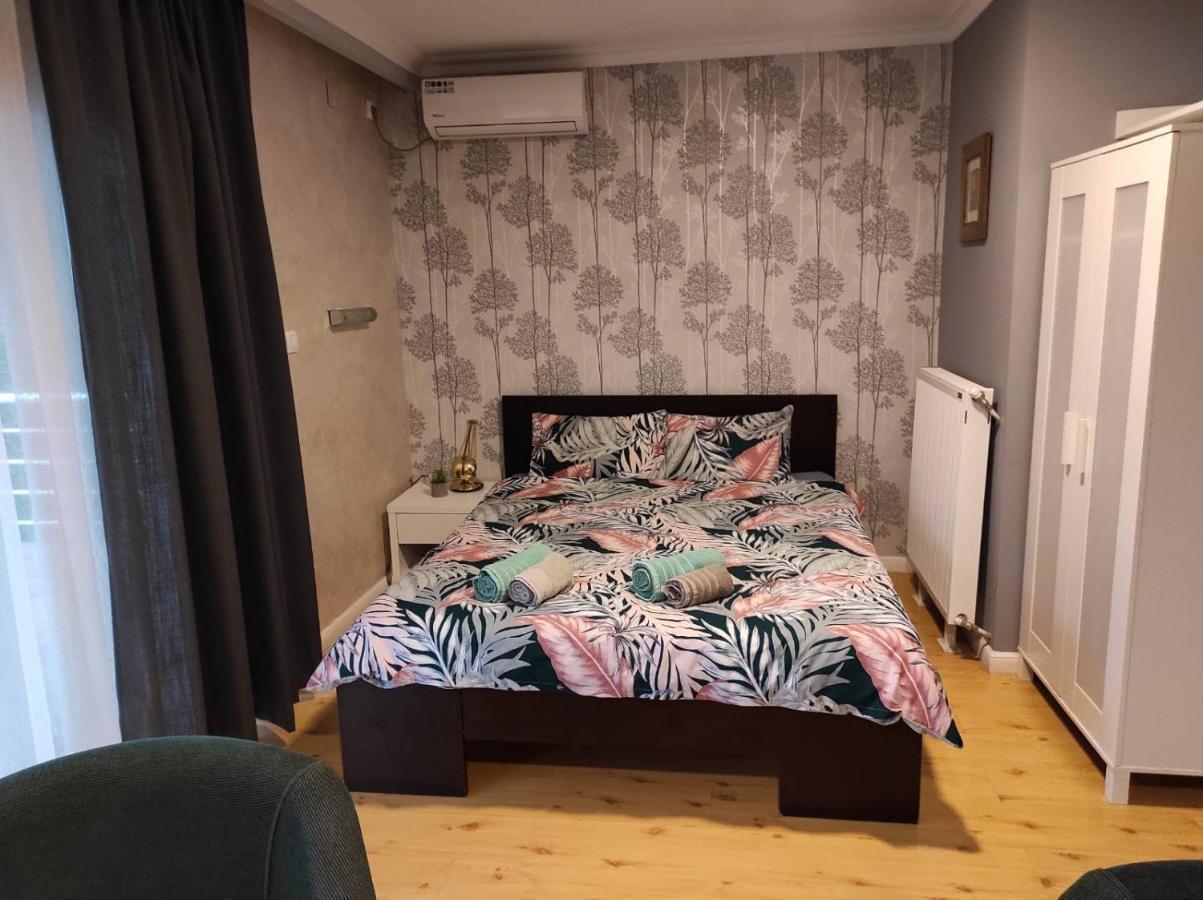 Vila Mila Riverside Apartments Смедерево Экстерьер фото