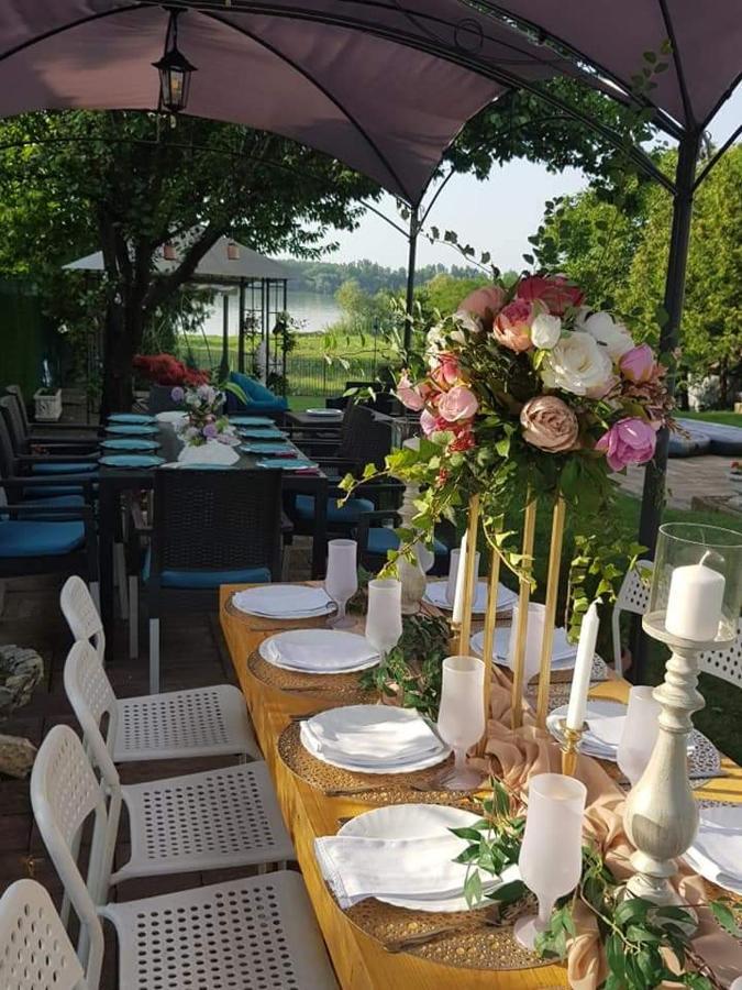 Vila Mila Riverside Apartments Смедерево Экстерьер фото