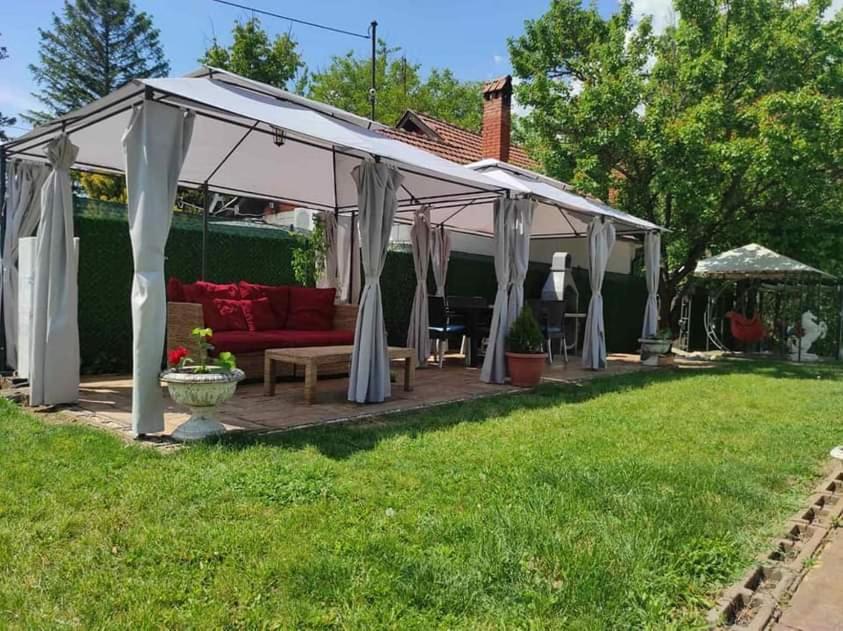 Vila Mila Riverside Apartments Смедерево Экстерьер фото