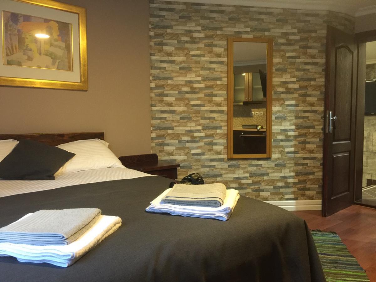 Vila Mila Riverside Apartments Смедерево Экстерьер фото