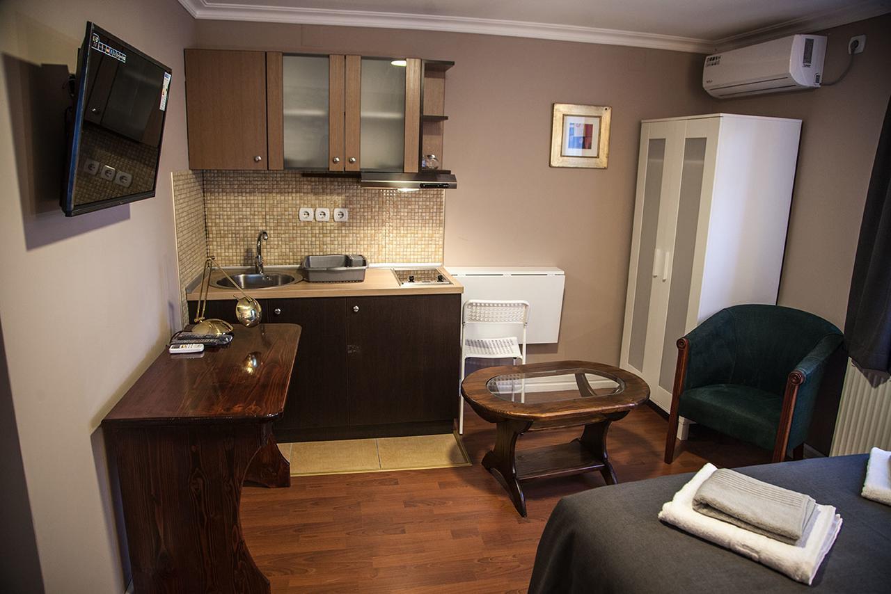 Vila Mila Riverside Apartments Смедерево Экстерьер фото
